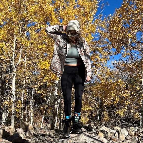 Aztec Button Shacket - Picture 7 of 7